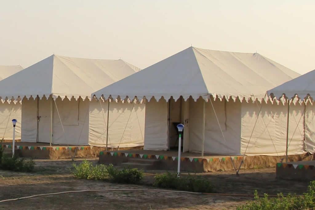 Rann Visamo Resort Bherandiala ภายนอก รูปภาพ