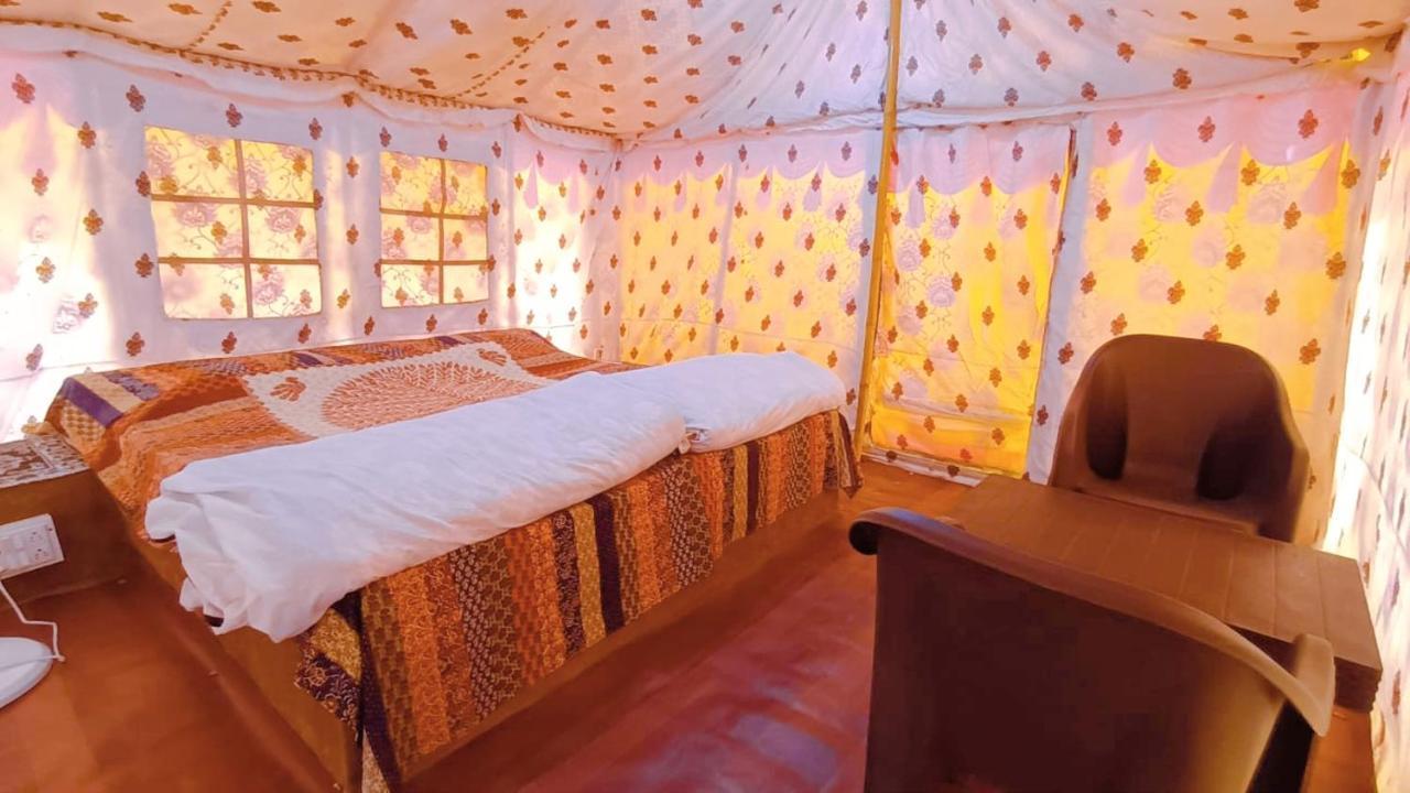 Rann Visamo Resort Bherandiala ภายนอก รูปภาพ