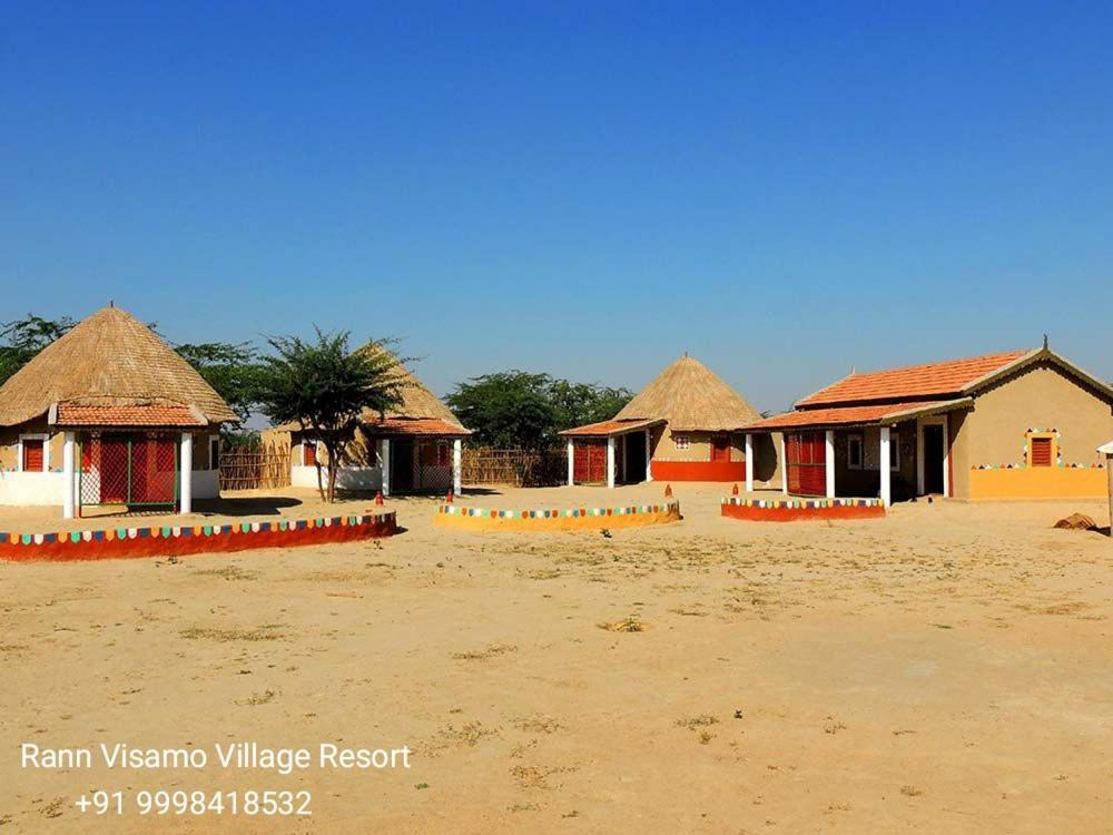 Rann Visamo Resort Bherandiala ภายนอก รูปภาพ