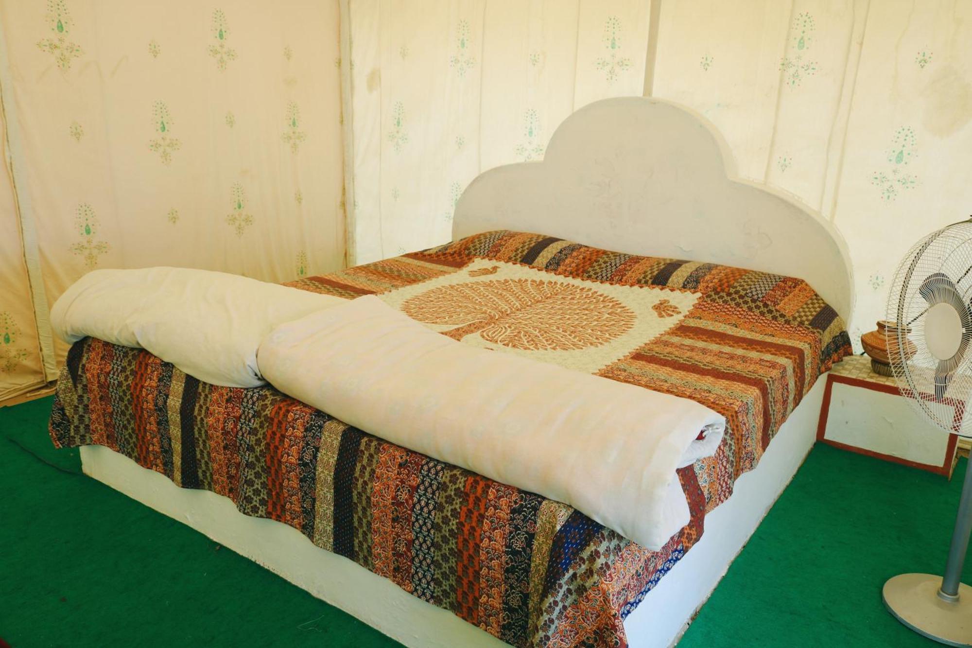 Rann Visamo Resort Bherandiala ภายนอก รูปภาพ