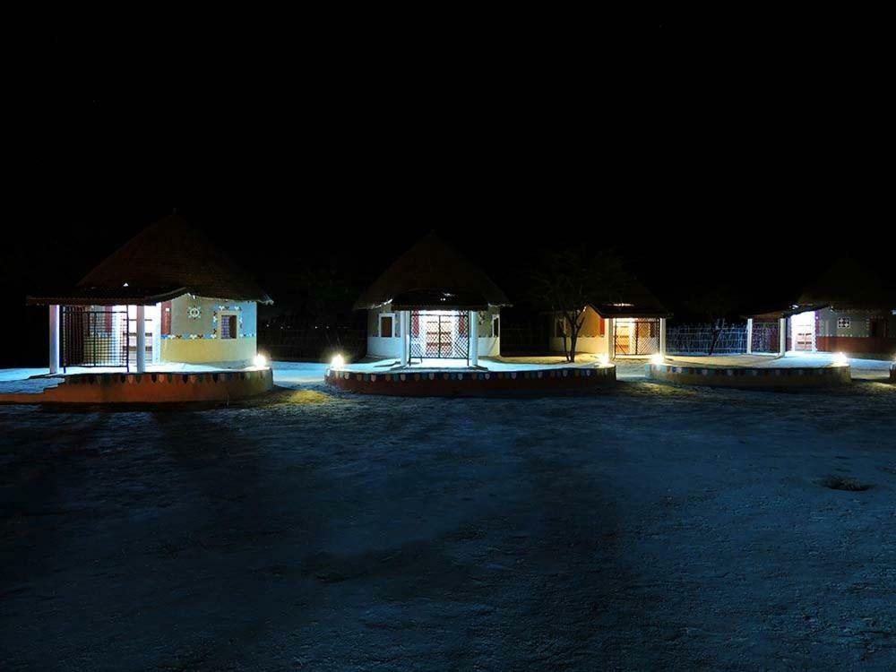Rann Visamo Resort Bherandiala ภายนอก รูปภาพ