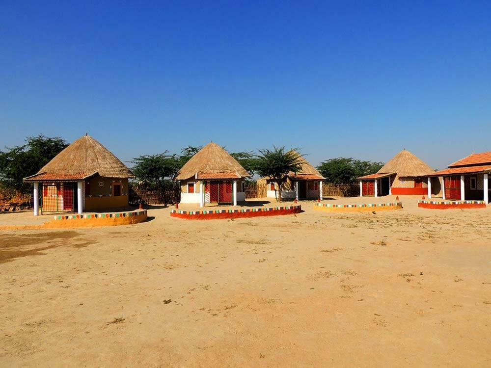 Rann Visamo Resort Bherandiala ภายนอก รูปภาพ